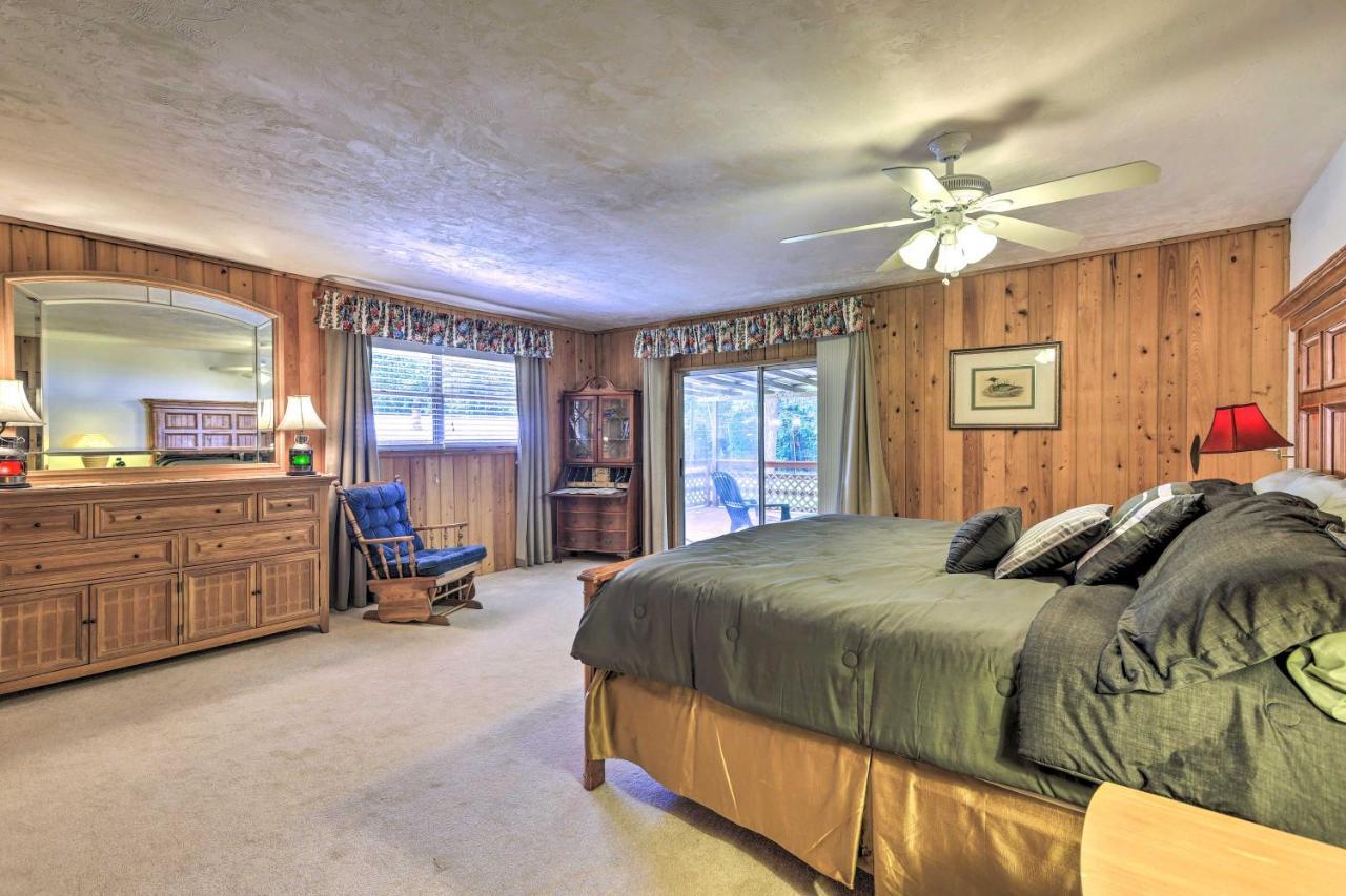 Charming Abode With Dock On The Suwannee River Bell エクステリア 写真