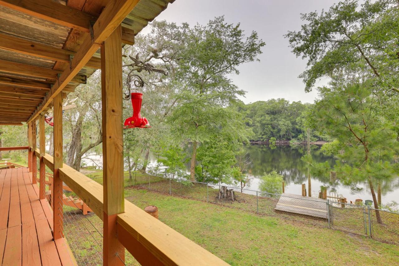 Charming Abode With Dock On The Suwannee River Bell エクステリア 写真