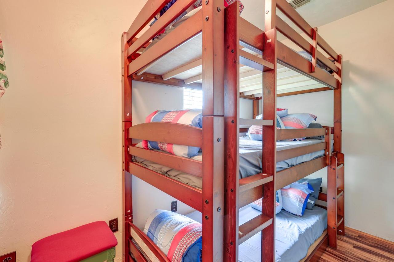 Charming Abode With Dock On The Suwannee River Bell エクステリア 写真